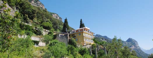 The hotel above the lake
